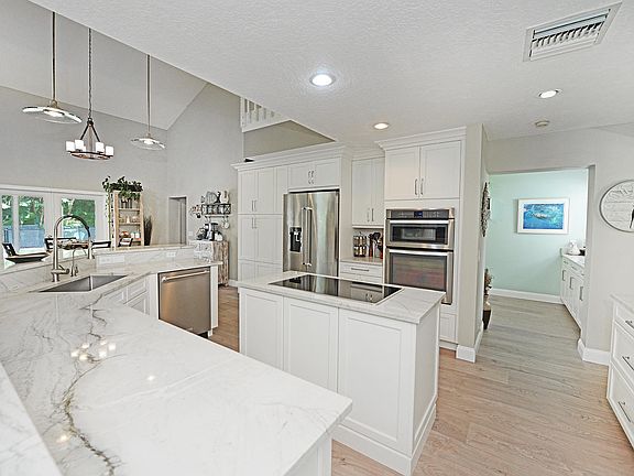 Home For Sale In Jupiter Farms