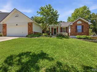 16028 Nantucket Meadows Dr, Grover, MO 63040