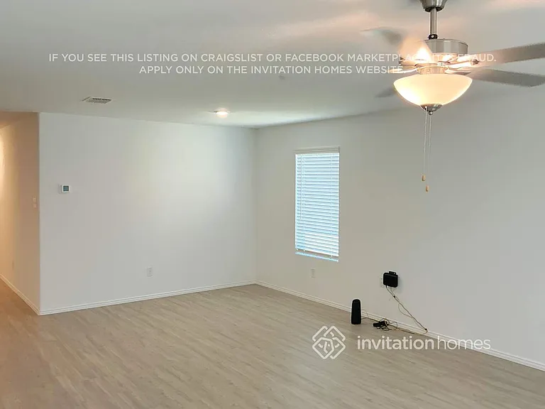 4036 Mountain Meadow Rd — Photo 4