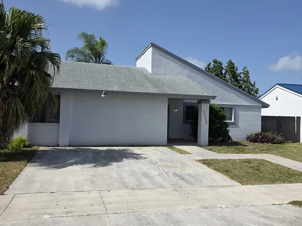 12429 SW 200th Ter, Miami, FL 33177