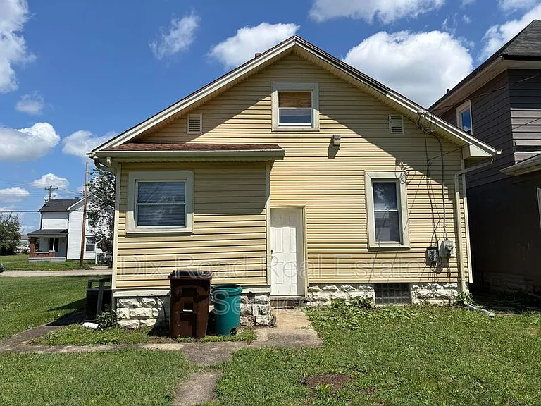 208 Garfield St — Photo 3
