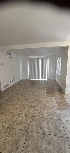 2121 N Bell Ave #2121 Photo 1