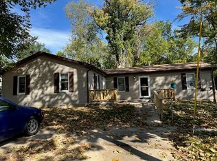 998-998-1/2 W 21st St, Connersville, IN 47331