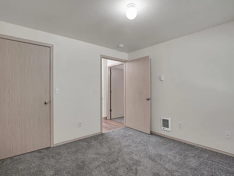 #294 FIELDSTONE APARTMENTS — Photo 18