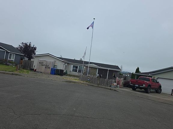 5th image of 4407 Tremont Cir