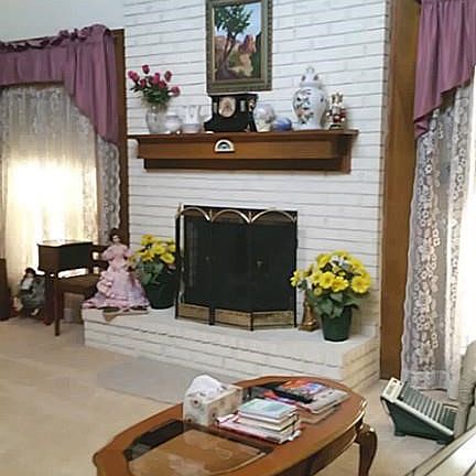 4th image of 16447 Heatherdale Dr