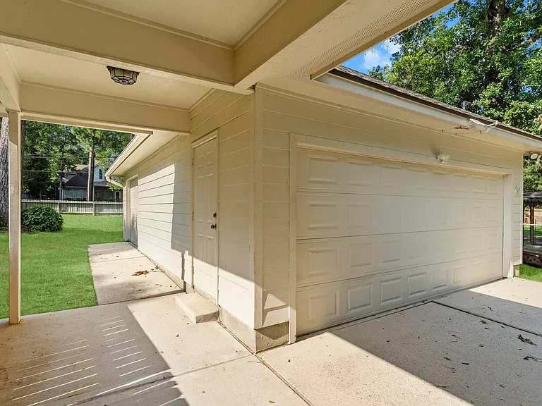 2333 Stableridge Dr — Photo 35