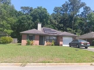 13 Rustic Ln, Savannah, GA 31406