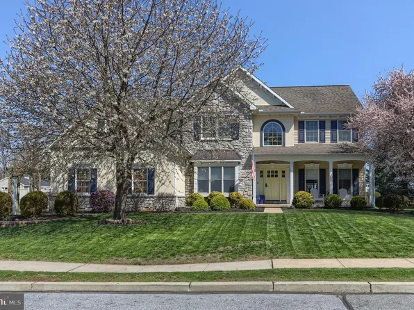 107 Gold Finch Dr, Palmyra, PA 17078