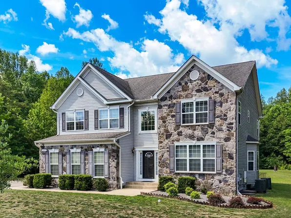 14409 Frontier Trails Ct, Waldorf, MD 20601