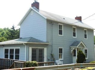701 Valley St, Mc Donald, PA 15057