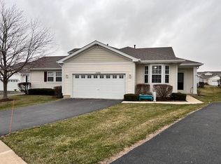 16142 Michigan St, Crest Hill, IL 60403