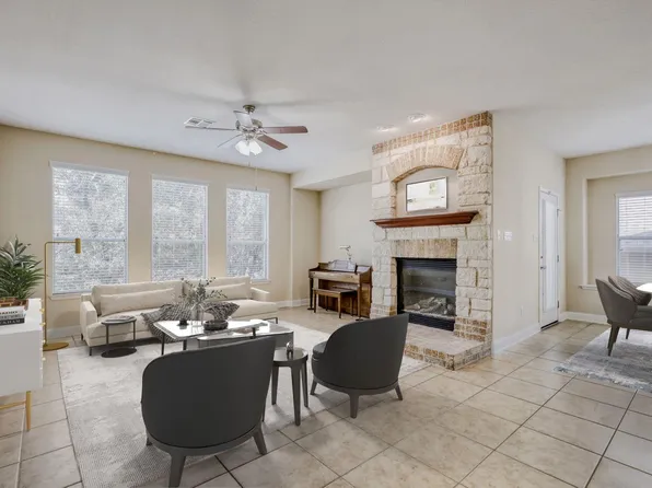 24 Stone Terrace Dr, Lakeway, TX 78734