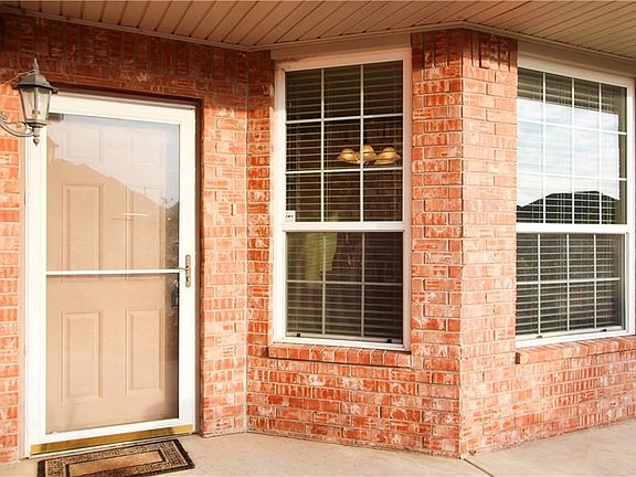 Covered front porch.
