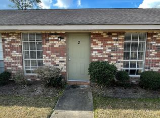 14032 Country Manor Ln #2, Hammond, LA 70403