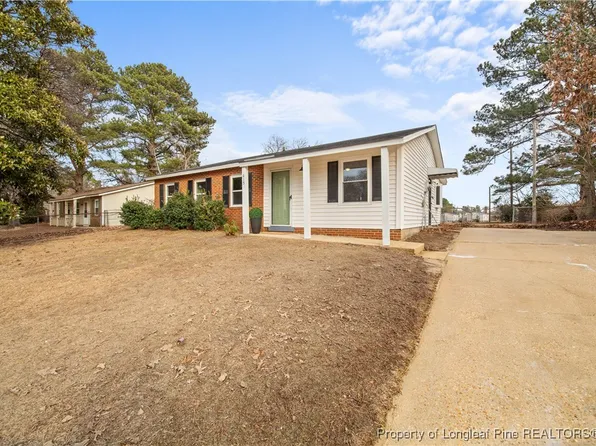 615 Kellam Cir, Fayetteville, NC 28311