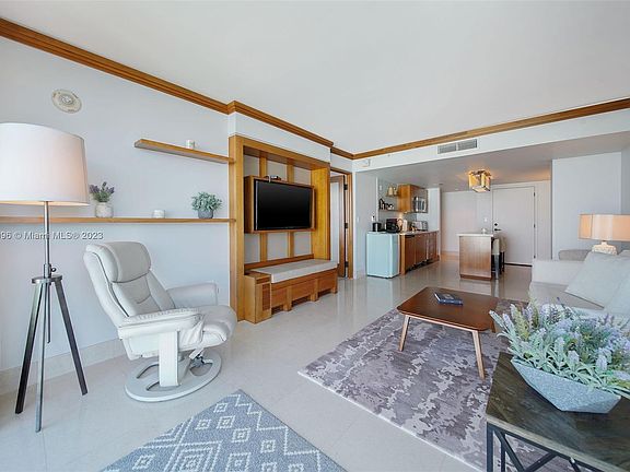 5th image of 6801 Collins Ave #402