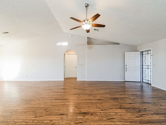 5th image of 7121 E Greenway St