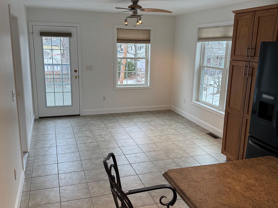 Dining Area/rear entrance