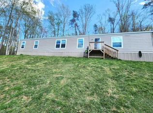 435 Davis Dr, Olive Hill, KY