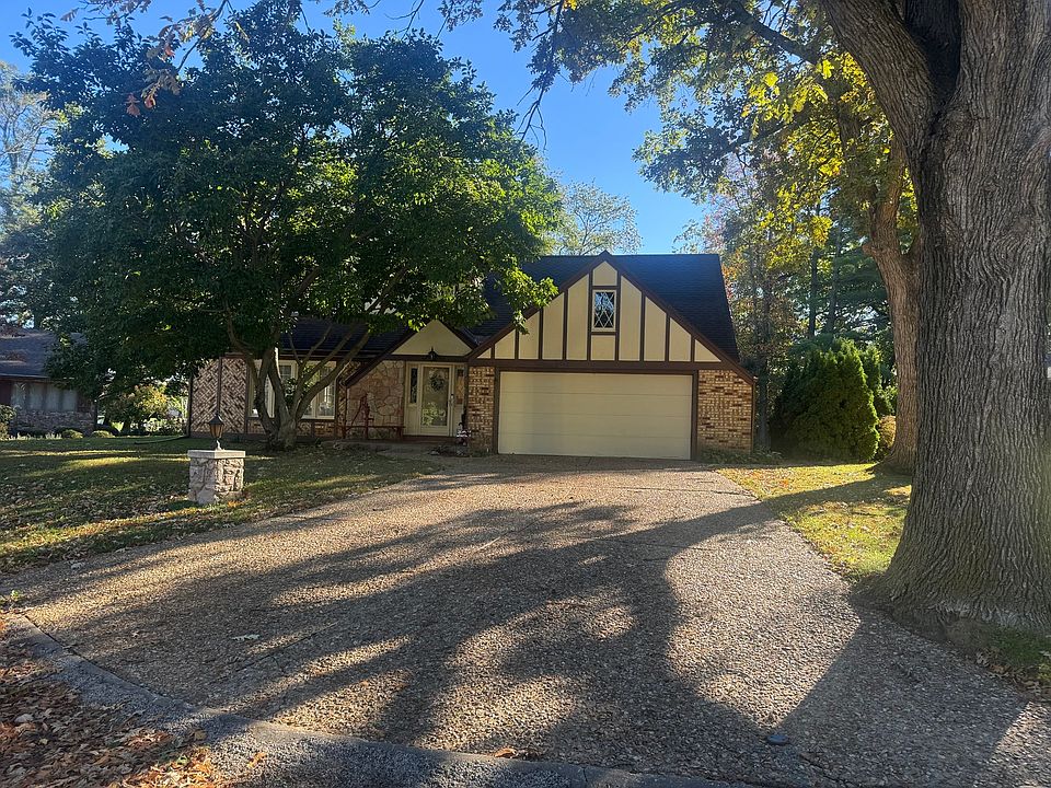 1st image of 4135 Coachlight Ct