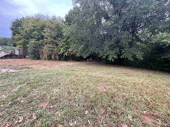5th image of 2801 Chandler Hwy