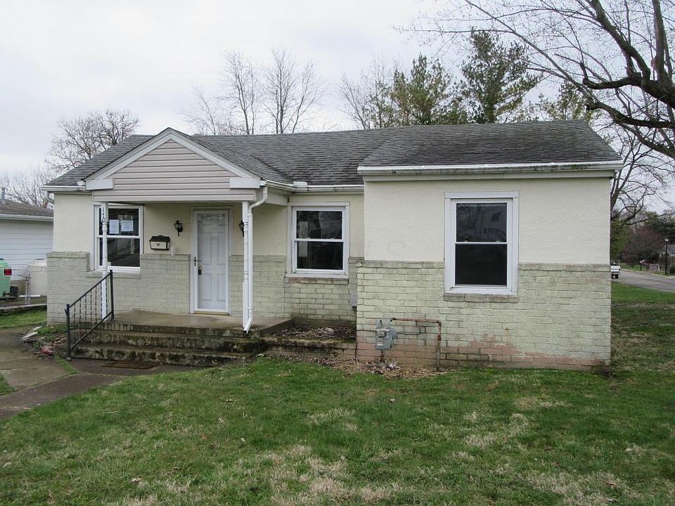 1st image of 170 E Center St