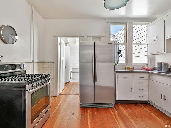 5th image of 42 Parsons St
