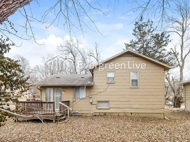 9408 Richmond Ave — Photo 15