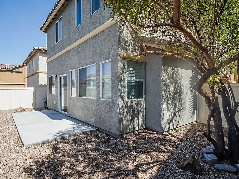 1136 Lilac Charm Ave — Photo 16