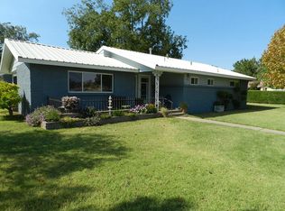 811 E Riverside Dr, Carlsbad, NM 88220