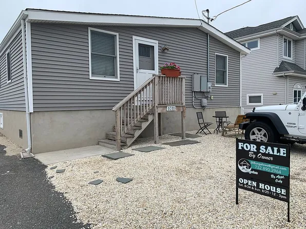 1011 Beach Haven West Blvd, Manahawkin, NJ 08050