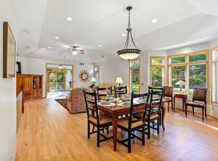 14802 Margaret Pl, Minnetonka, MN 55345