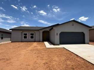 6556 Phoenix St, Las Cruces, NM 88012