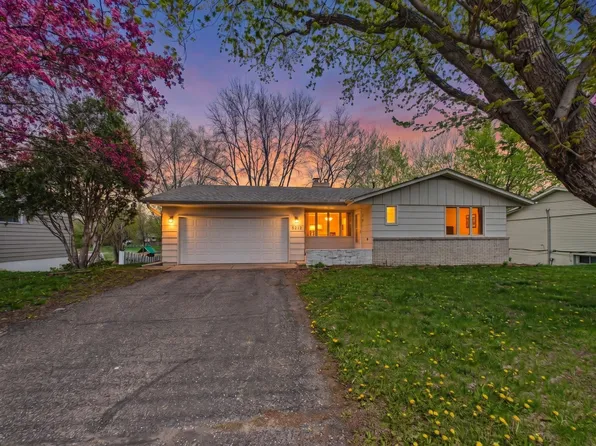 5212 W 70th St, Minneapolis, MN 55439