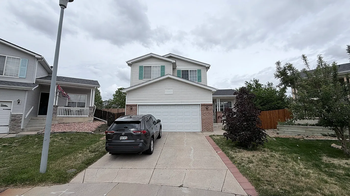 3 bed, 3.5 bath, 1576 sqft, $3,000 — Photo 1