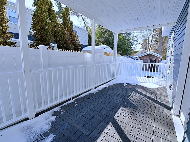 16 Clarke St — Photo 21