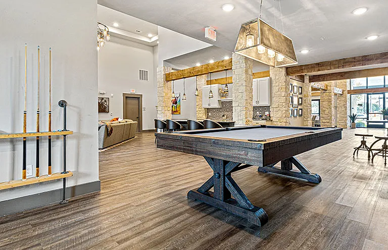 Hickory Creek Ranch Apartments — Photo 33