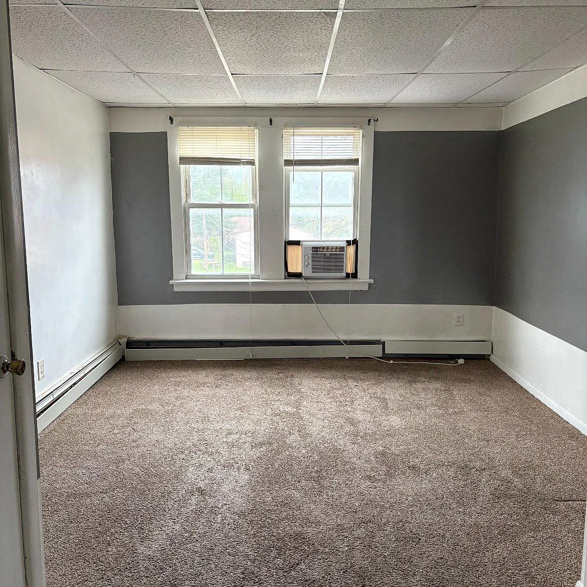 1 bed, 1.0 bath, 10800 sqft, $1,600 — Photo 1