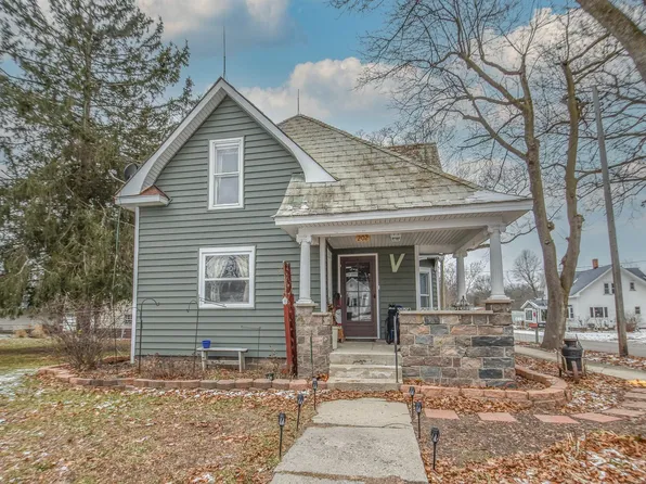 202 S Hayward St, Montgomery, MI 49255