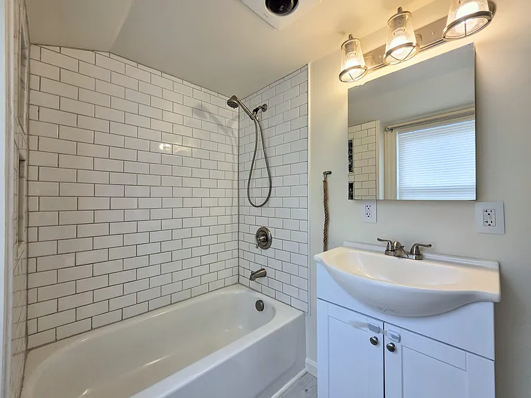 3435 Main St — Photo 15