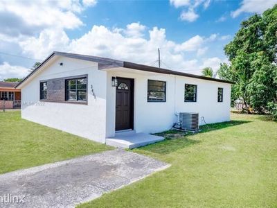 3461 NW 208th St, Miami Gardens, FL, 33056