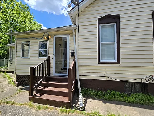 149 Champlain St Photo 1