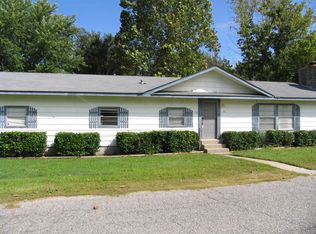 927 W Redbud St, Jay, OK 74346