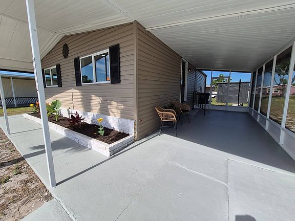 2nd image of 8812 Sunningdale Rd