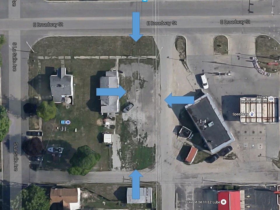 1st image of 842 E Broadway St