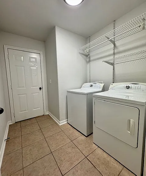 6106 S 36th St — Photo 27