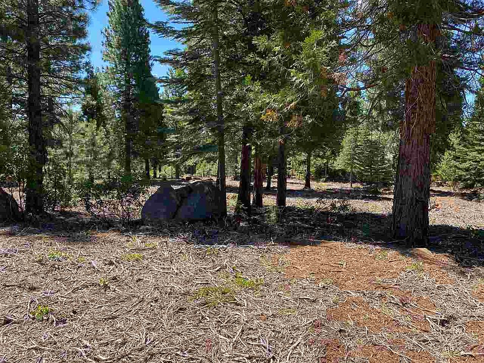 2nd image of 82 Foxhollow Dr