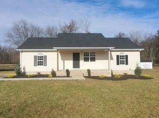 26 Duck Hawk Dr, McMinnville, TN 37110