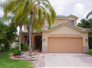 4066 Palm Pl, Weston, FL 33331